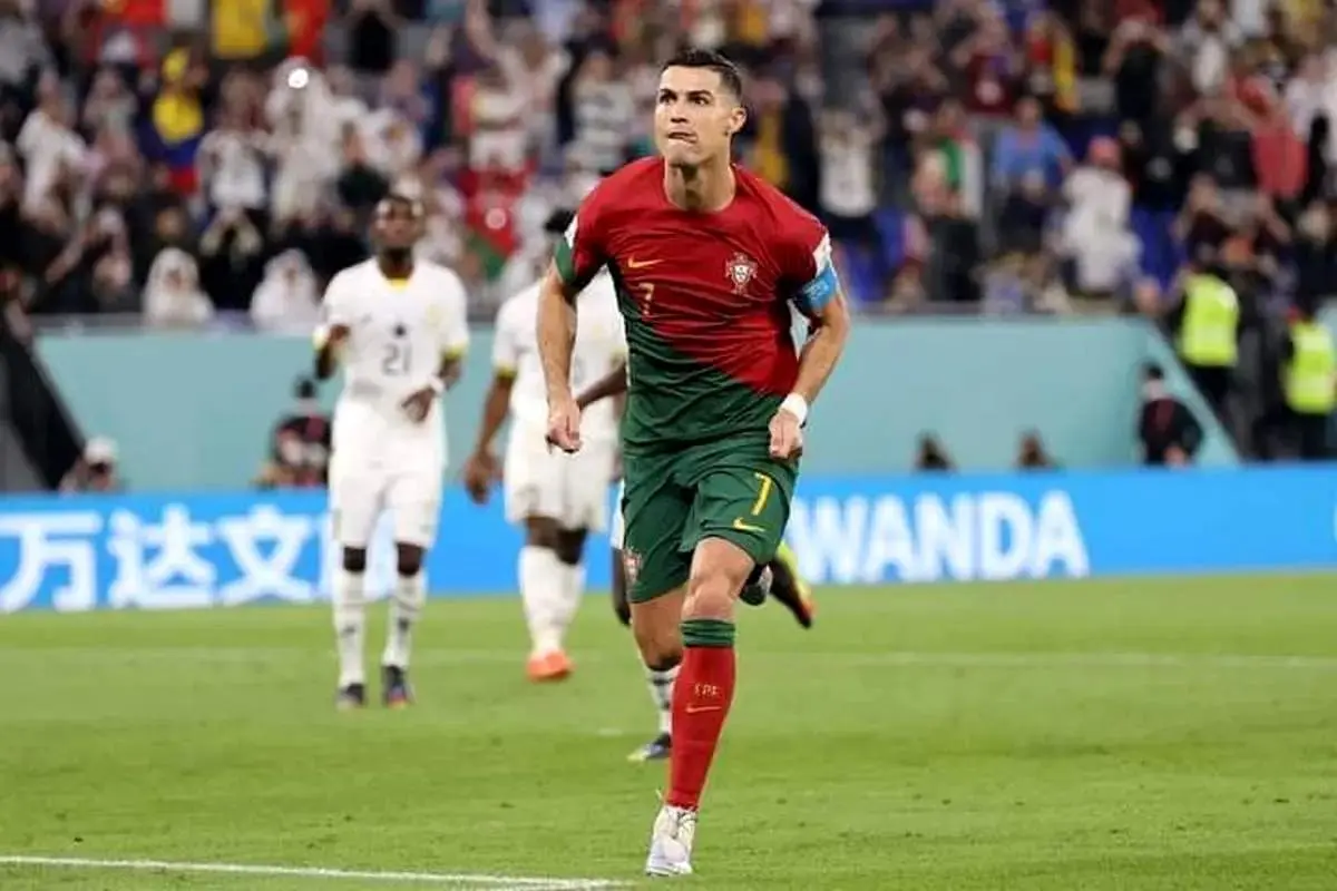 رونالدو از اقامت در هتل تیم ملی پرتغال منع شد!