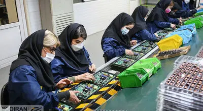 شکاف جنسیتی در اشتغال؛ بیکاری زنان در چه سنی اوج می‌گیرد؟