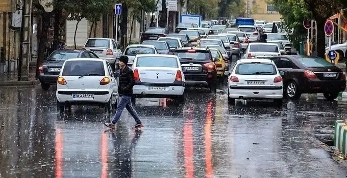 وقتی چند قطره باران، خیابان‌ها را قفل می‌کند