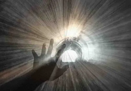 زمان پخش برنامه «زندگی پس از زندگی» از تلویزیون