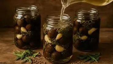  طرز تهیه ترشی آجیل برای رنگی کردن سفره های ایرانی