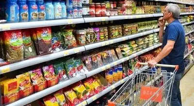 درآمدها جا ماندند، هزینه‌ها تاختند؛ روایت کاهش قدرت خرید مردم