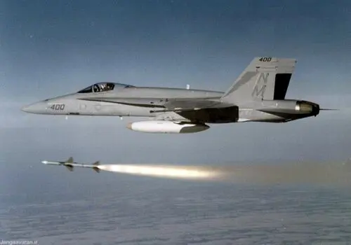 رونمایی مقاومت عراق از موشک های بالستیک / مقاومت عراق اسرائیل را با موشک بالستیک هدف قرار داد