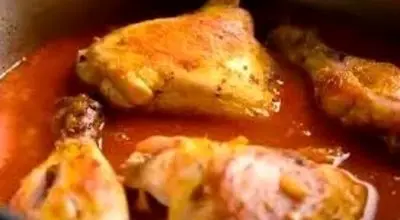 آموزش پخت خورش مرغ و گوجه/ یک غذای فوری و راحت برای روزهای شلوغ!