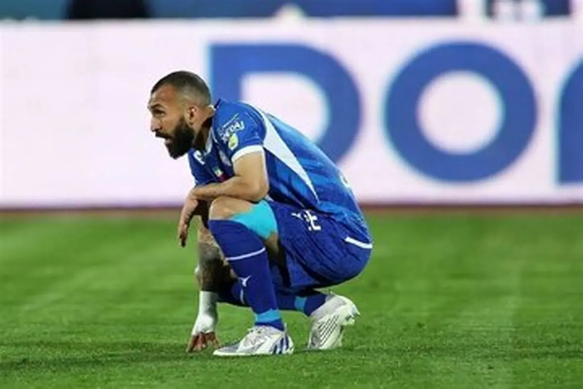 خط دفاع استقلال منهدم شد
