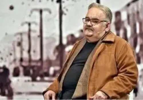 اولین تصویری که از اکبر عبدی در بیمارستان منتشر شد
