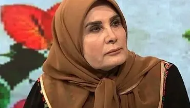 «گیتی خامنه» مجری مشهور تلویزیون در 29 سالگی؛ سال 1372 