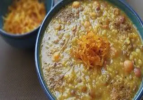 چه سبزی هایی را در آبگوشت می ریزند؟
