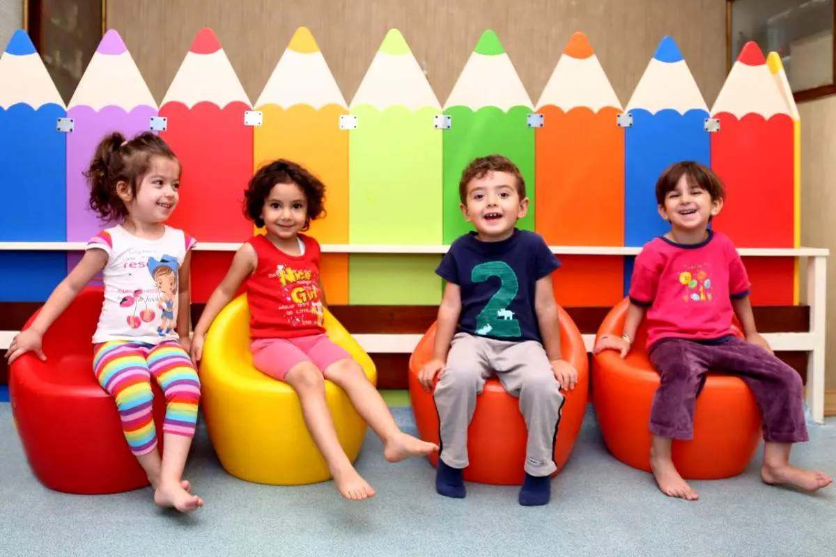 آموزش یا کالای لوکس و دست نیافتنی؟