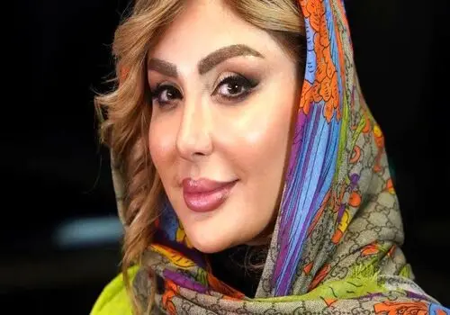  نیوشا ضیغمی و پوری بنایی در بازارچه خیریه پاییزی «خانه فرشتگان»