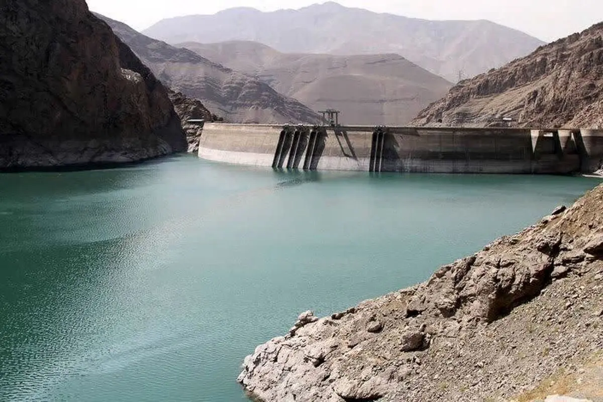 هشدار وزیر نیرو: کاهش ذخایر آب تهران به ۲۰ درصد