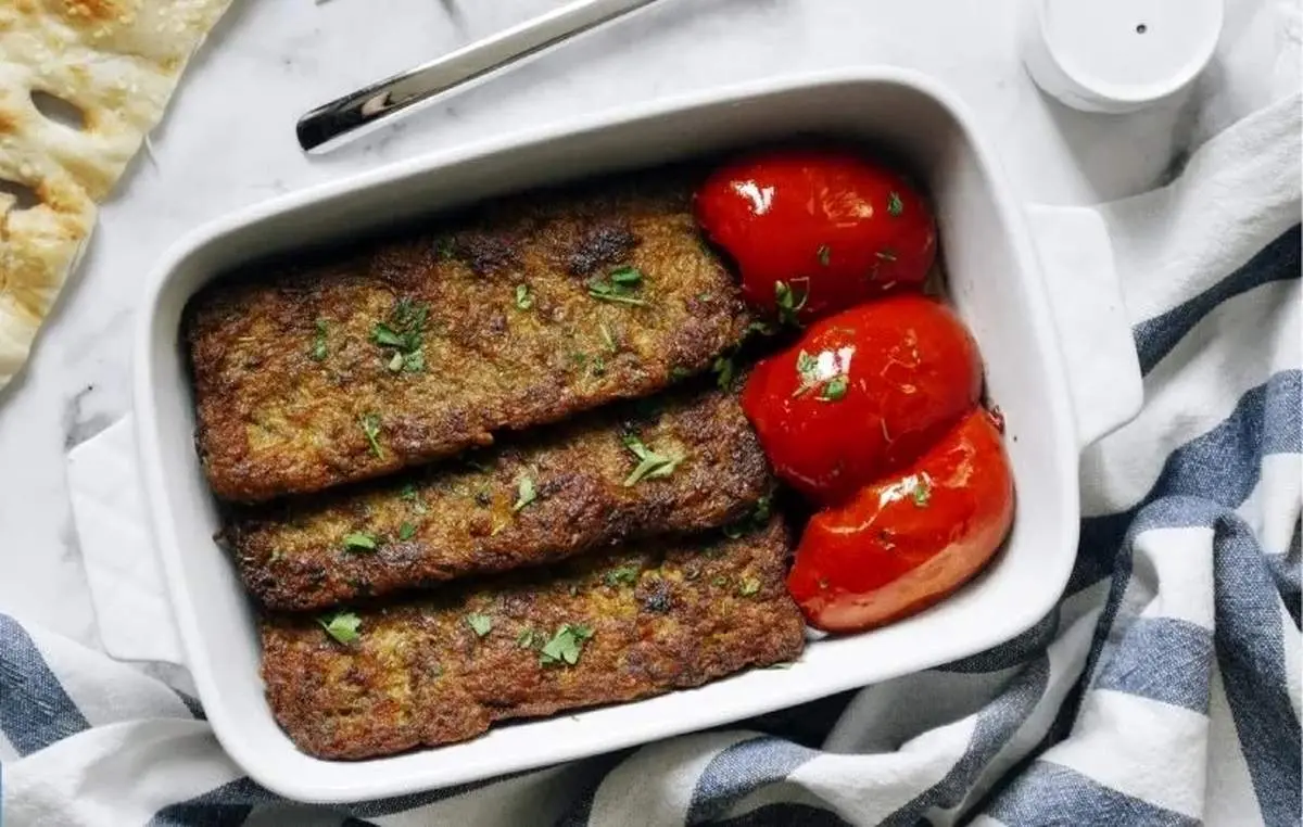 ۷ فوت و فن طلایی برای داشتن کتلت ترد و خوشمزه

