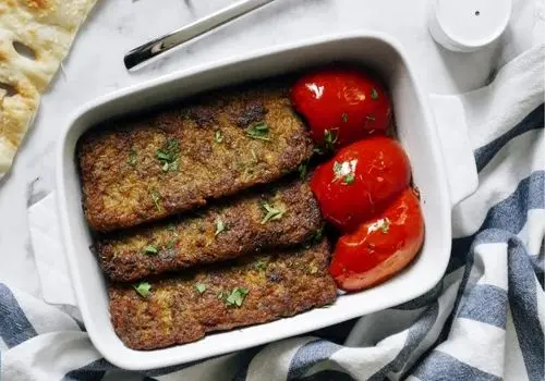 ۷ فوت و فن طلایی برای داشتن کتلت ترد و خوشمزه

