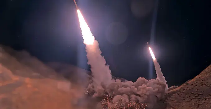 صدای انفجار در تهران/ سرنگونی هواپیمای آمریکایی