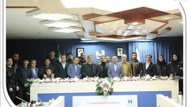  سیفی: نگاه بانک صادرات ایران به ورزش قهرمانی، سرمایه‌گذاری برای نسل آینده است
