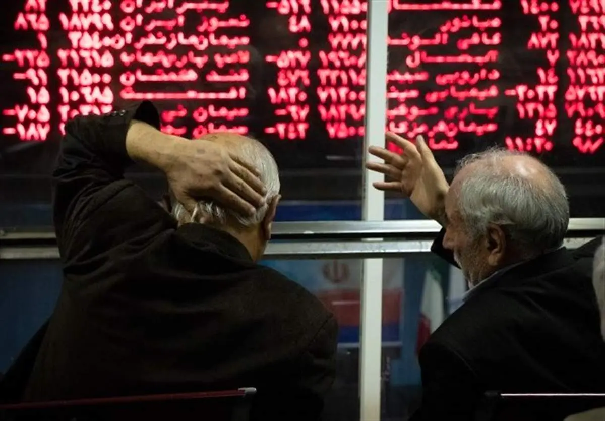 افت ۱۴ هزار واحدی شاخص بورس در روزی پر فشار فروش و خروج نقدینگی