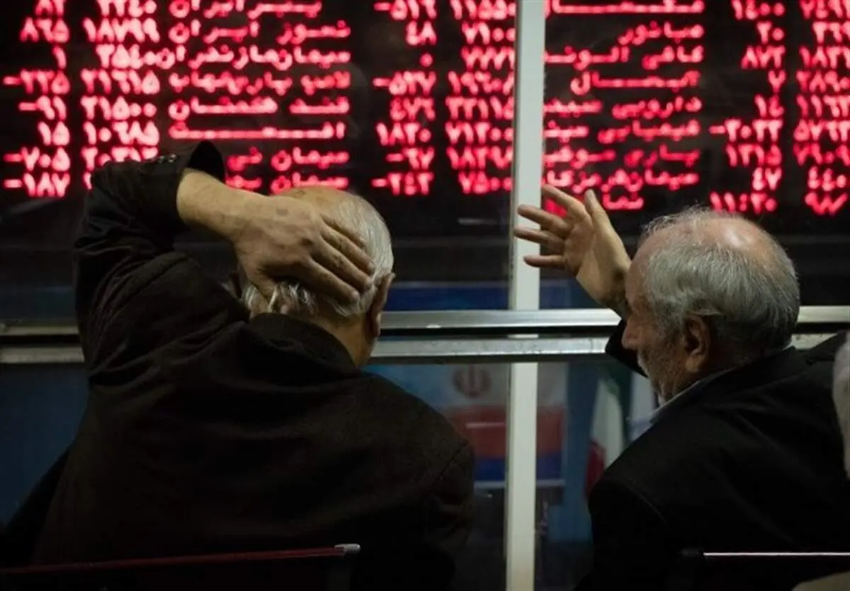 افت ۱۴ هزار واحدی شاخص بورس در روزی پر فشار فروش و خروج نقدینگی