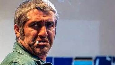 عکسی دیده نشده از سر و وضع پژمان جمشیدی در سواحل خارج