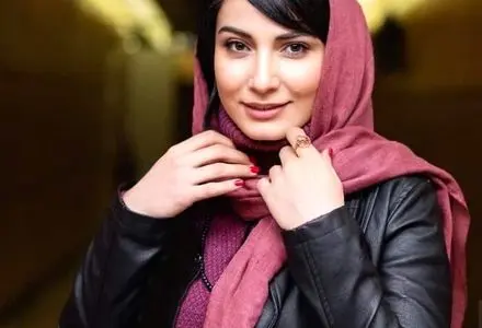 استایل متفاوت بازیگر زن مشهور سریال پایتخت در سالن زیبایی!
