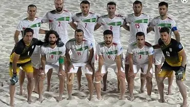 جشن بازیکنان تیم ملی فوتبال ساحلی پس از صعود به نیمه نهایی جام جهانی+ فیلم