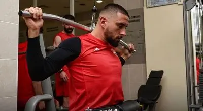 بازگشت گندوز به تمرینات پرسپولیس؛ انتقال به مولودیه در ابهام