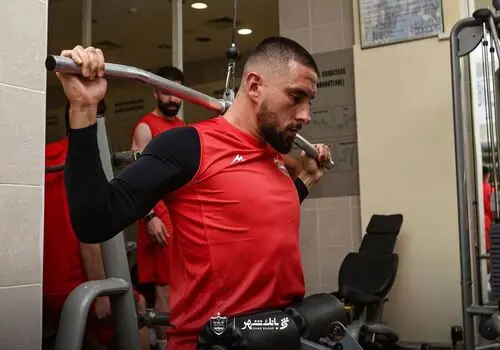 قول پرسپولیس به تارتار؛ یک انتقال نهایی شد، مذاکره برای ۴ خرید دیگر ادامه دارد