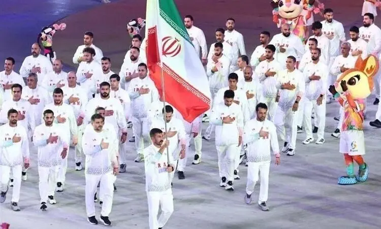 پرچم ایران در ناگویا به اهتزاز درآمد؛ رژه کاروان ورزشی کشورمان در بازی‌های آسیایی ۲۰۲۶ | ویدئو