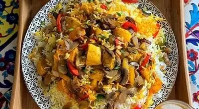 طرز تهیه قارچ پلو با مرغ، پلو مخلوط خوشمزه و مقوی