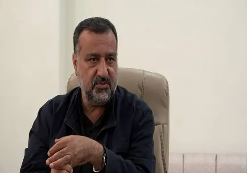 احساساتی شدن دختر سوری هنگام صحبت از شهید سلیمانی+ فیلم