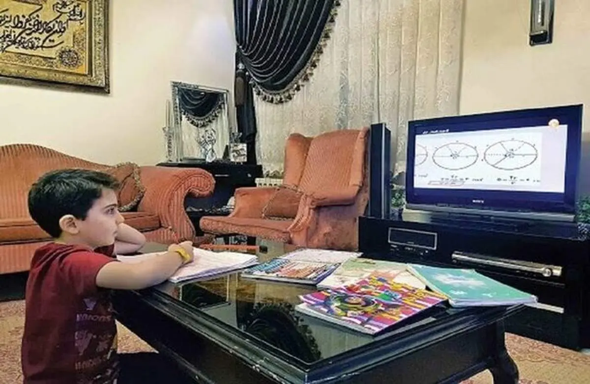 برنامه درسی مدرسه‌ تلویزیونی‌ ایران در آخرین روز فروردین