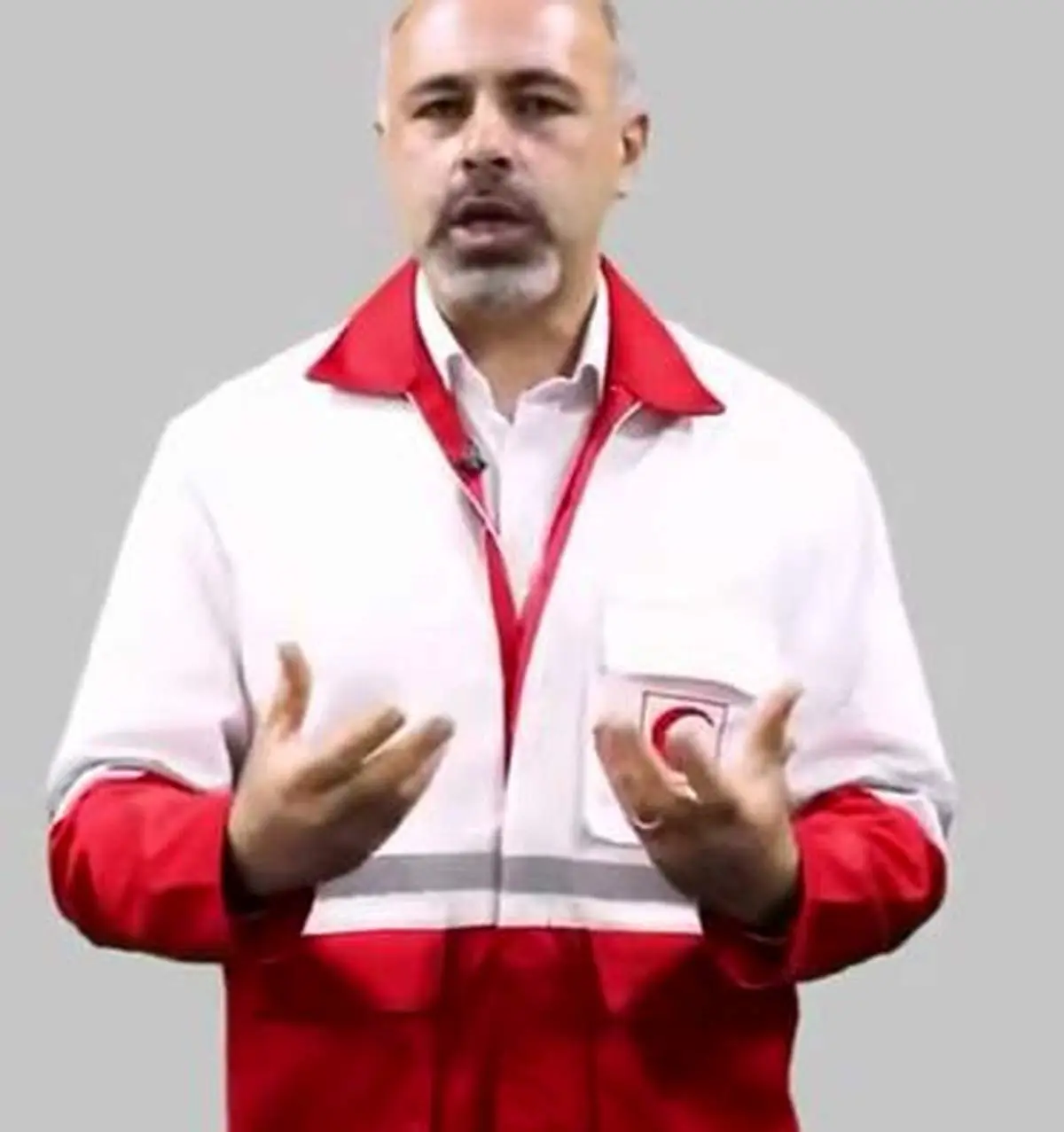 اگر فردی دچار شکستگی شد، چگونه به او کمک کنیم؟ + ویدیو
