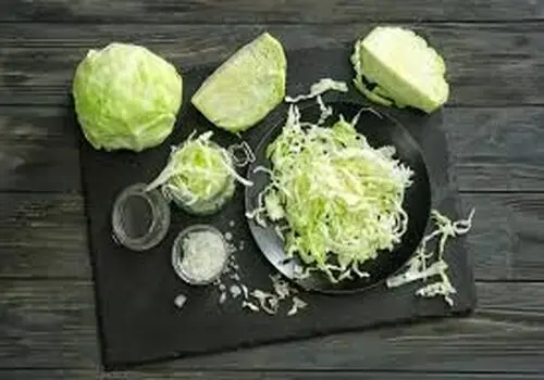 خواص کلم برای معده
