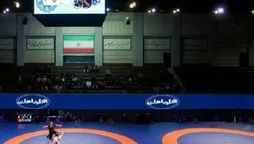 مسابقات کشتی پهلوانی در تهران+ تصاویر