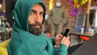 قاب تازه حمید صفت در کنار بازیگر کودک «بامداد خمار»