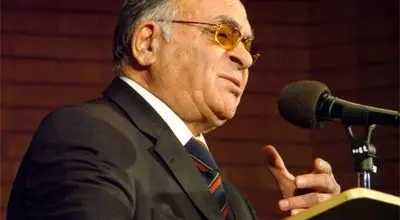 قابی متفاوت از وطن پرستی بر دیوارنگاره میدان فاطمی +تصاویر