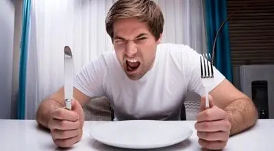 گرسنگی در چه حالت باعث چاقی میشود 