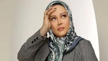 دراز کشیدن بهاره رهنما وسط خیابان در خارج از کشور