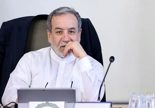 عراقچی برای پاسخگویی به کمیسیون اصل ۹۰ می رود