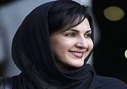 الیکا ناصری: هیچ فامیلی ندارم + فیلم
