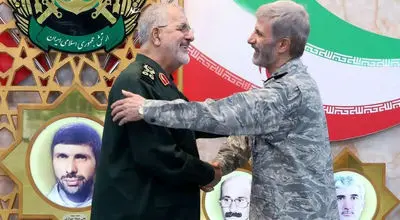 دیدار فرمانده کل سپاه با فرمانده کل ارتش