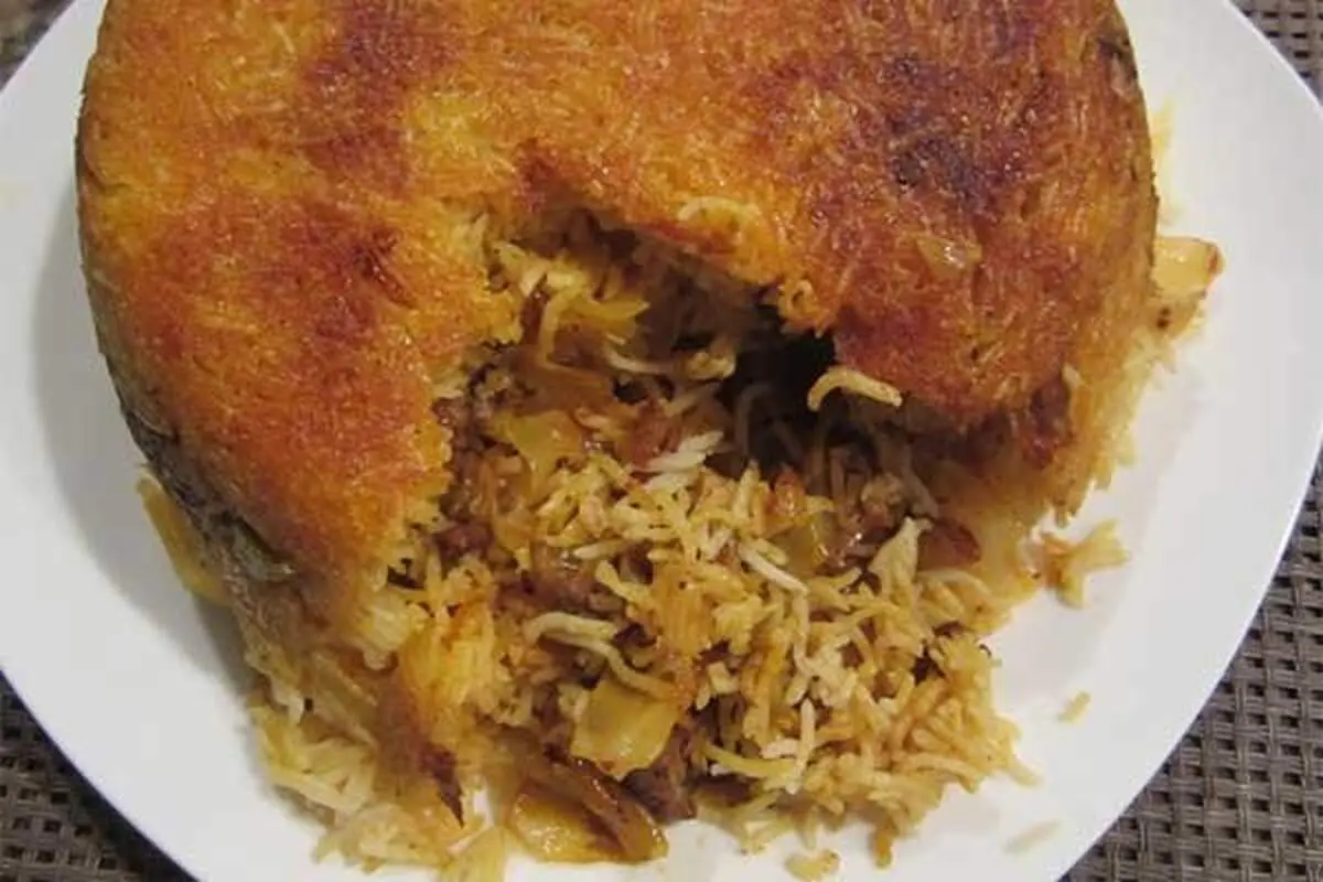 طرز تهیه کلم پلو با مرغ شیرازی