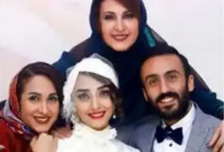 قاب خانوادگی فاطمه گودرزی در کنار عروس و نوه‌هایش؛ تصویری صمیمی از یک مادرشوهر مهربان!