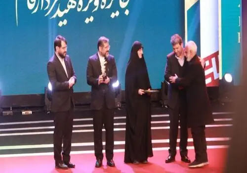 زینب سلیمانی با این عکس به اسرائیل پیغام داد