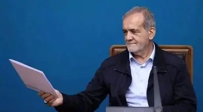 سخنگوی دولت: رئیس‌جمهور خواستار شنیدن نظرات مردم و نخبگان درباره لایحه فضای مجازی شد