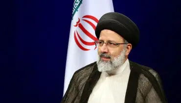 سقوط مجسمه رئیس جمهور شهید در اردبیل + تصاویر