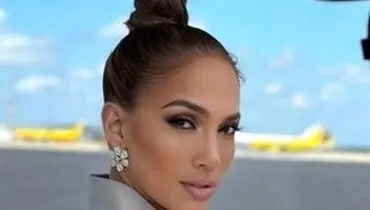 جنیفر لوپز کریسمس را با لباس راحتی جشن گرفت