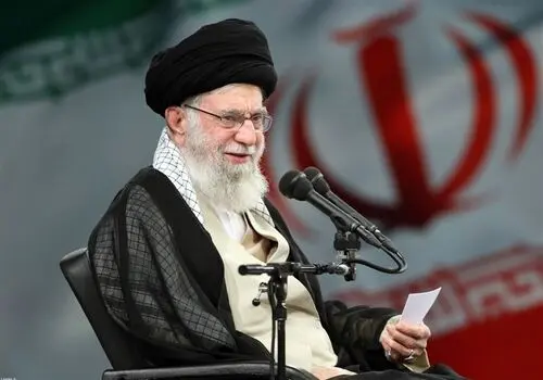رهبر انقلاب: مردم غزه و لبنان با ایستادگی خود در خط ائمه‌ی هُدی کار می کنند