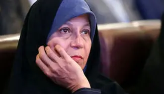 پوشش متفاوت فائزه‌ هاشمی‌رفسنجانی با کاپشن آمریکایی در خیابان/ویدیو 