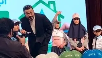 آبروریزی پیمان طالبی هنگام اجرای یک برنامه/ویدیو 