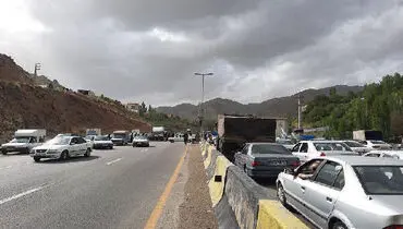 محور کندوان به سمت تهران یک طرفه شد